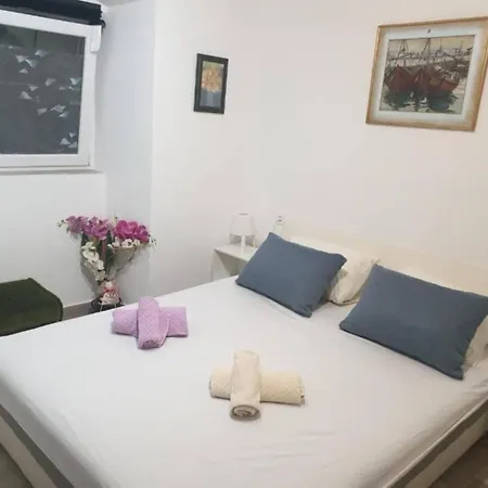 Iva Apartamento Split